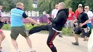 Violence flares in Warsaw at Euro 2012 clash