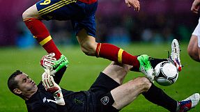 Spain rolls over Ireland