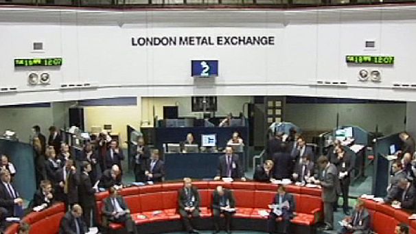 Hong Kong Exchanges buys LME