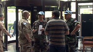 UN monitors suspend Syria mission over violence