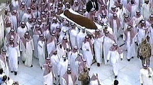 Saudi crown prince is buried as king seeks successor