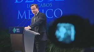 Cameron invites over-taxed French bosses to Blighty
