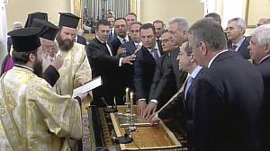 Greece: New government is sworn in