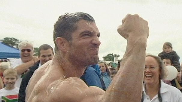 World egg throwing championships