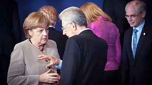 EU leaders gather to solve debilitating debt crisis