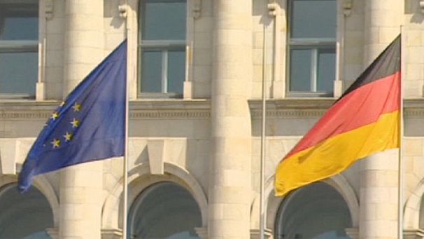 Crisis starts to overshadow Germany