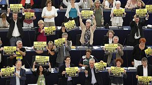EU rejects anti-piracy deal amid internet fears