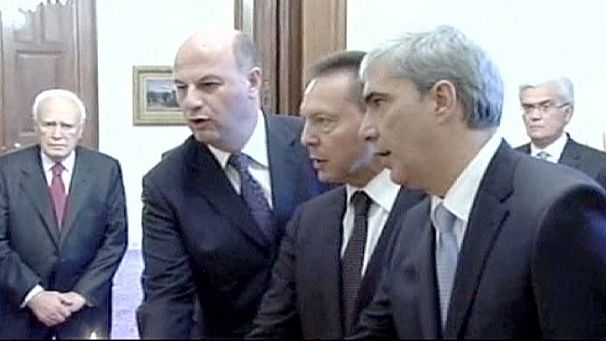 Greece falls behind on reforms