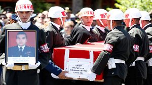 Turkey honours pilots downed by Syria