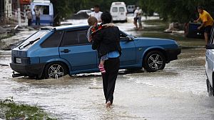 Unas cien personas mueren debido a las lluvias torrenciales en el sur de Rusia