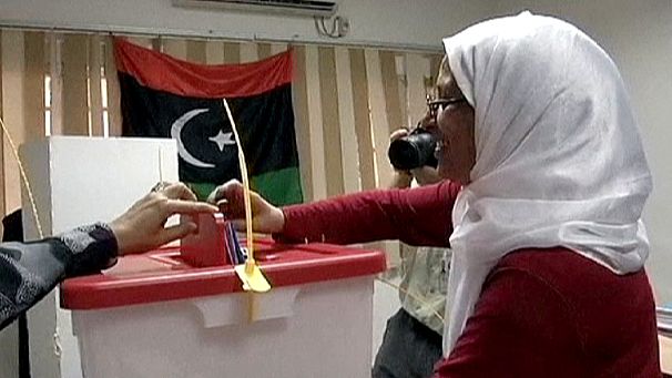 Libyans queue to vote in first elections