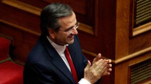 Fiducia del parlamento greco all’esecutivo Samaras: ok al piano di austerità