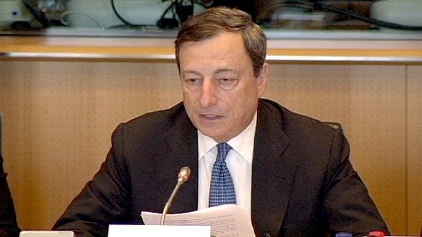 Draghi: la situazione economica é piatta