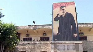 Syria’s government frees 275 prisoners