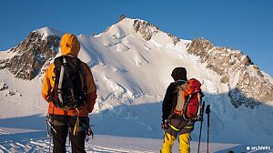Nine dead in French avalanche as more bodies found