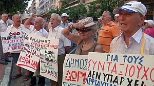 Greece: pensioner protests and record unemployment