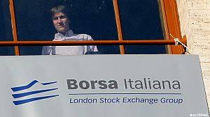 Moodys downgrades Italy bonds