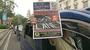 London’s black cabs protest at Olympic lane ban
