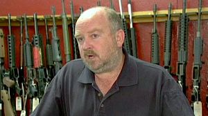 Strage Denver: nel 2008 Corte Suprema Usa sancì diritto alle armi