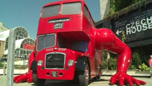 London double decker’s push-ups