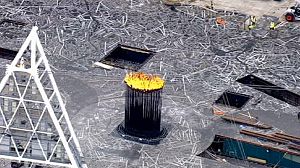 London 2012 spectators can’t see Olympic flame
