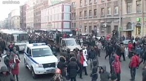 St Petersburg to end public protests