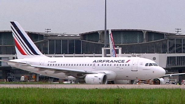 Air France suffers net loss