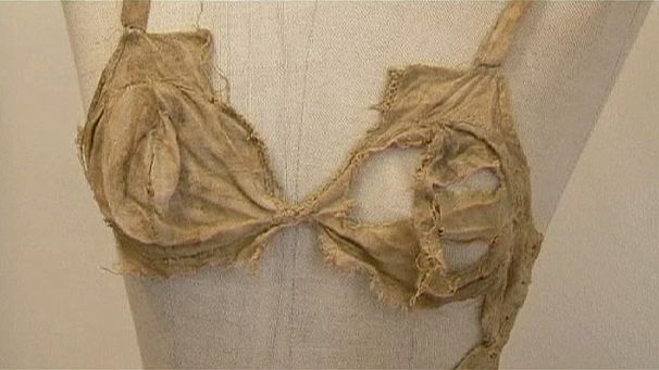 Medieval lingerie