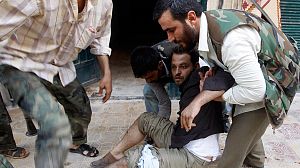 El Ejército sirio bombardea Alepo ante la inminencia de una batalla crucial en Siria