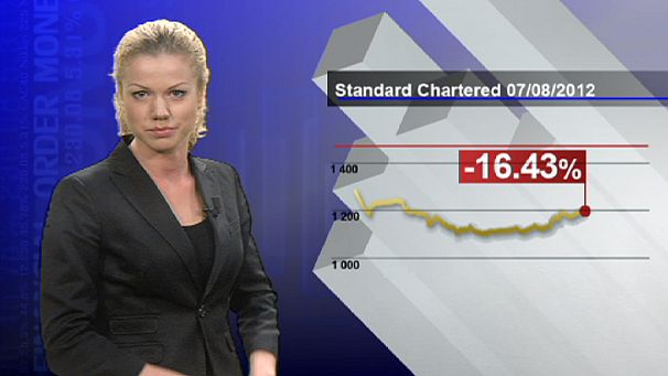 Standard Chartered crolla a Londra