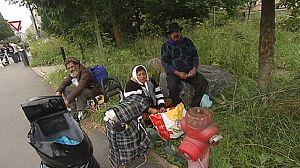 French police launch Roma camp clear out
