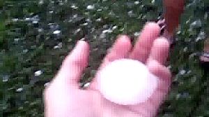Giant hailstones injure locals in Siberia