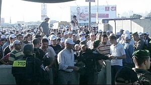 Restrictions eased for Palestinians entering Jerusalem for Ramadan prayers