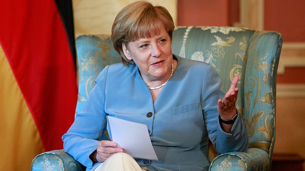 Merkel apoia estratégia de Draghi