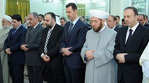 Syria: Assad makes rare public appearance