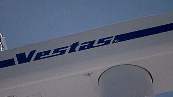 Vestas ‘facing tough year’ to cut more jobs