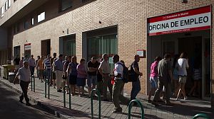 Jobless figures rise again in Spain