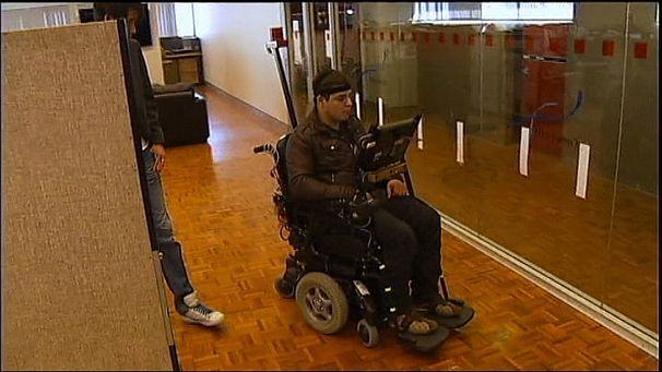 Australia: una sedia a rotelle mossa dal pensiero