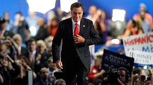 Romney pledges 12 million new jobs as he accepts US presidential nomination