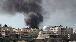 Syrian army continues attacks on Aleppo