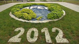 APEC summit: Territorial disputes and China slowdown