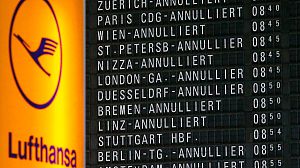 Lufthansa agrees to mediation to end cabin crew strike
