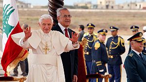 Arrivée du pape Benoît XVI au Liban