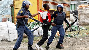 South African police enter miners’ camps