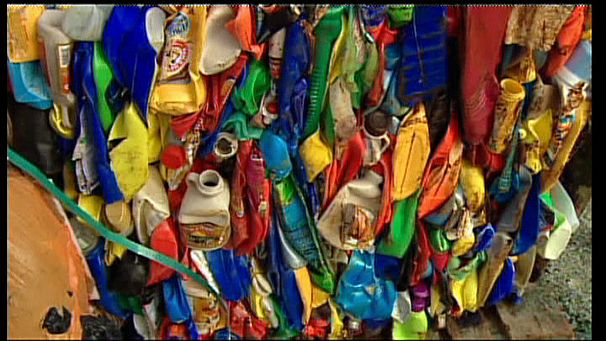 How plastic bottles can heat your home