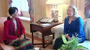 Suu Kyi backs US plan to ease sanctions on Myanmar