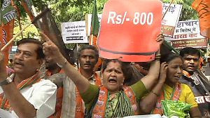 India national strike: Govt formally approves ‘supermarket’ reforms