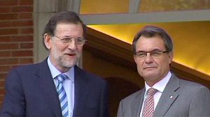 Catalonia threatens early elections over tax dispute with Madrid