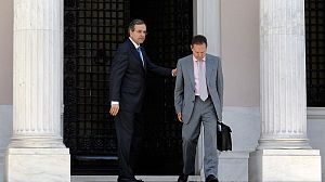 Greek government struggles to agree new cuts