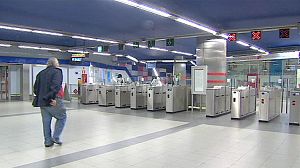 Spanish transport strike over wage cuts